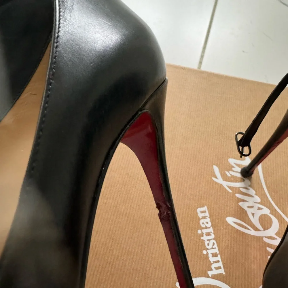 Louboutin Vampydoly 120 Stilletos - Picture 4 of 4